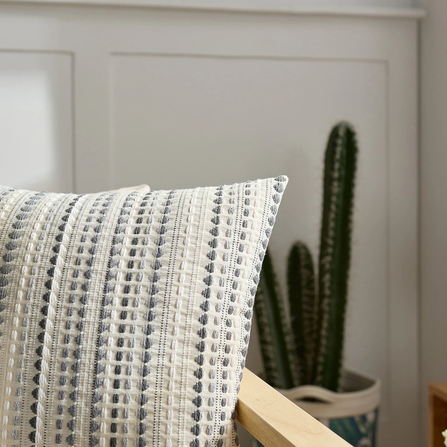 Modern Nordic Polka Dot Cushion Cover