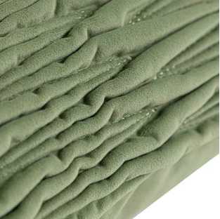 Modern Green Sofa Pillow Covers – Luxurious Cushion Covers for Living Rooms and Bedrooms