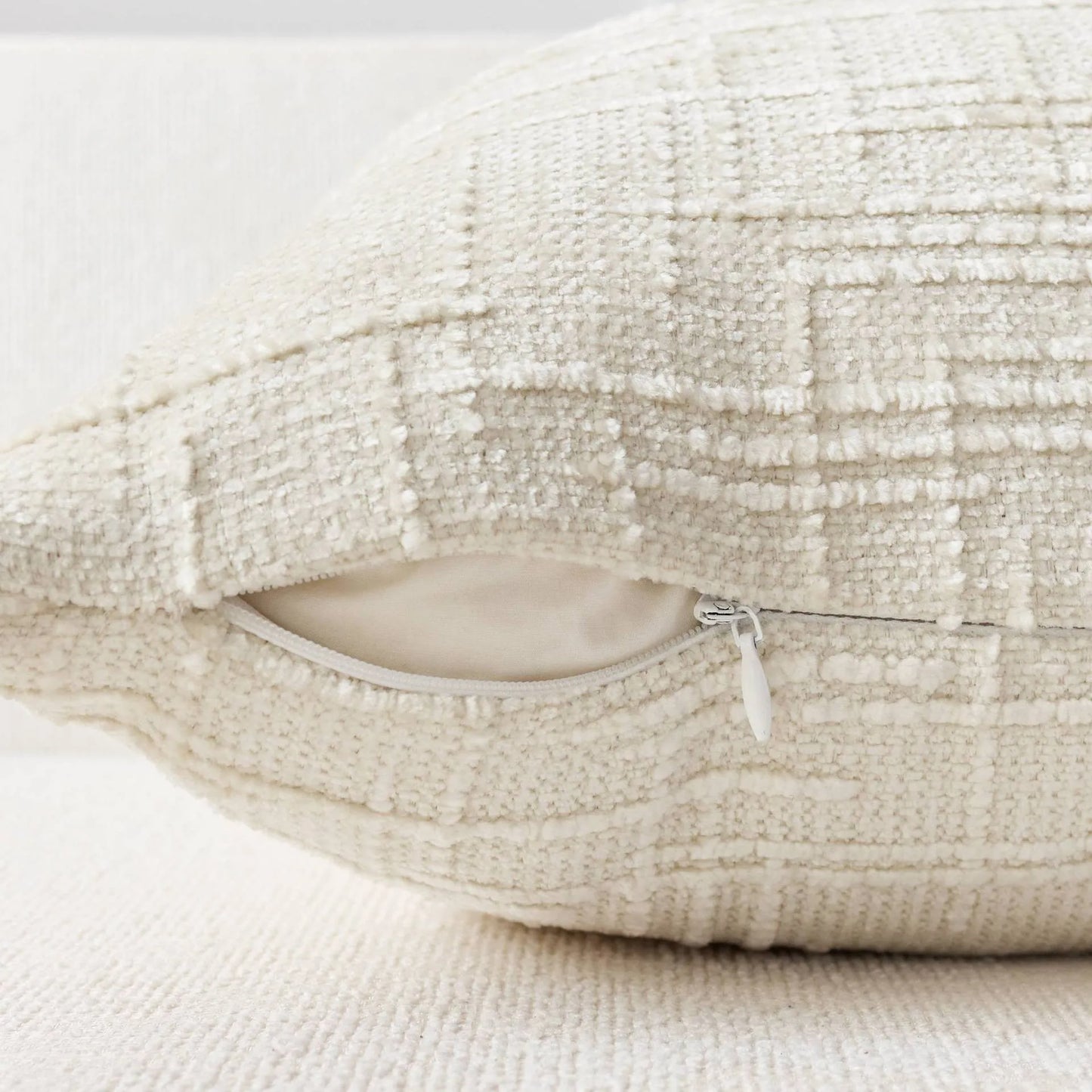Bamboo Loop Collection – Textured Chenille & Boucle Cushion Covers