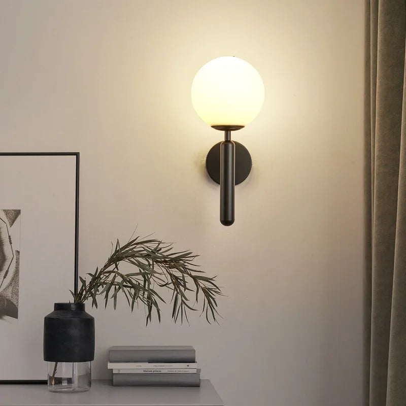 Modern Indoor Wall Light – Sleek Bedroom Bedside Lamp for Living Room and Home Decor