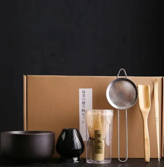 Japanese Matcha Tea Ceremony Set – Bamboo Whisk, Ceramic Holder & Strainer