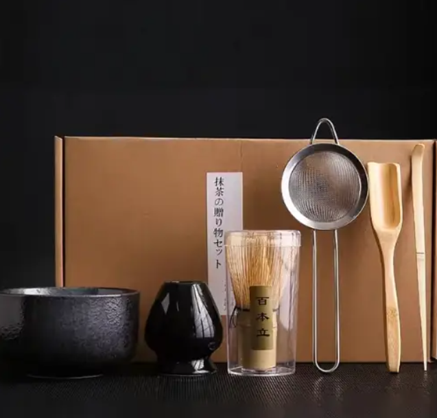 Japanese Matcha Tea Ceremony Set – Bamboo Whisk, Ceramic Holder & Strainer