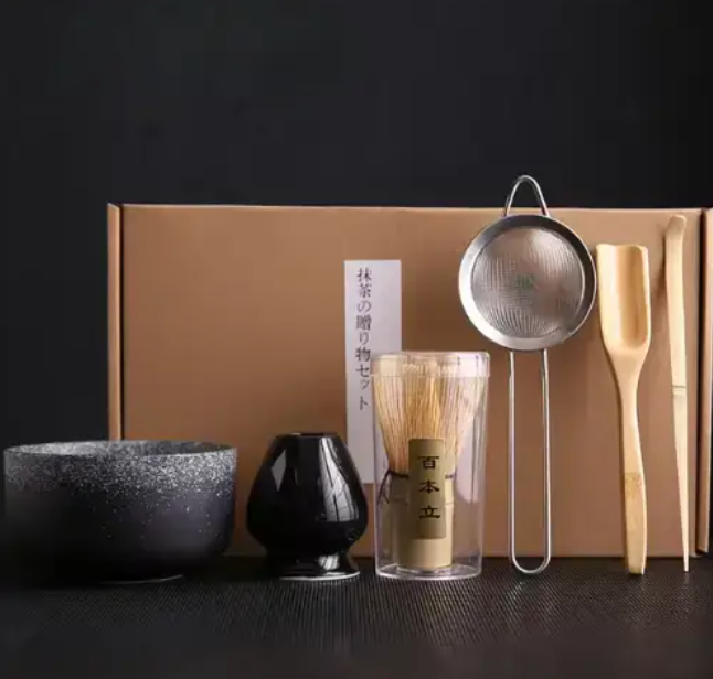 Japanese Matcha Tea Ceremony Set – Bamboo Whisk, Ceramic Holder & Strainer