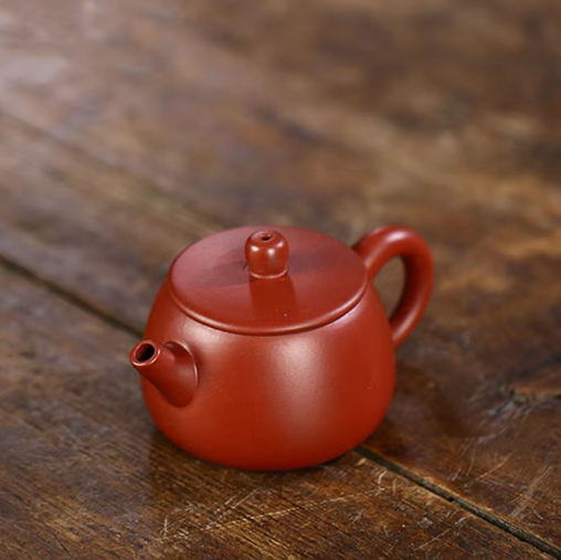 Handcrafted Yixing Purple Clay Teapot | 100ml Zisha Teapot for Tea Enthusiasts